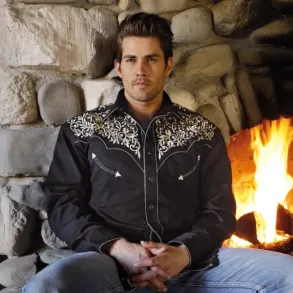Stars & Stripes Men's Shirt - Henry